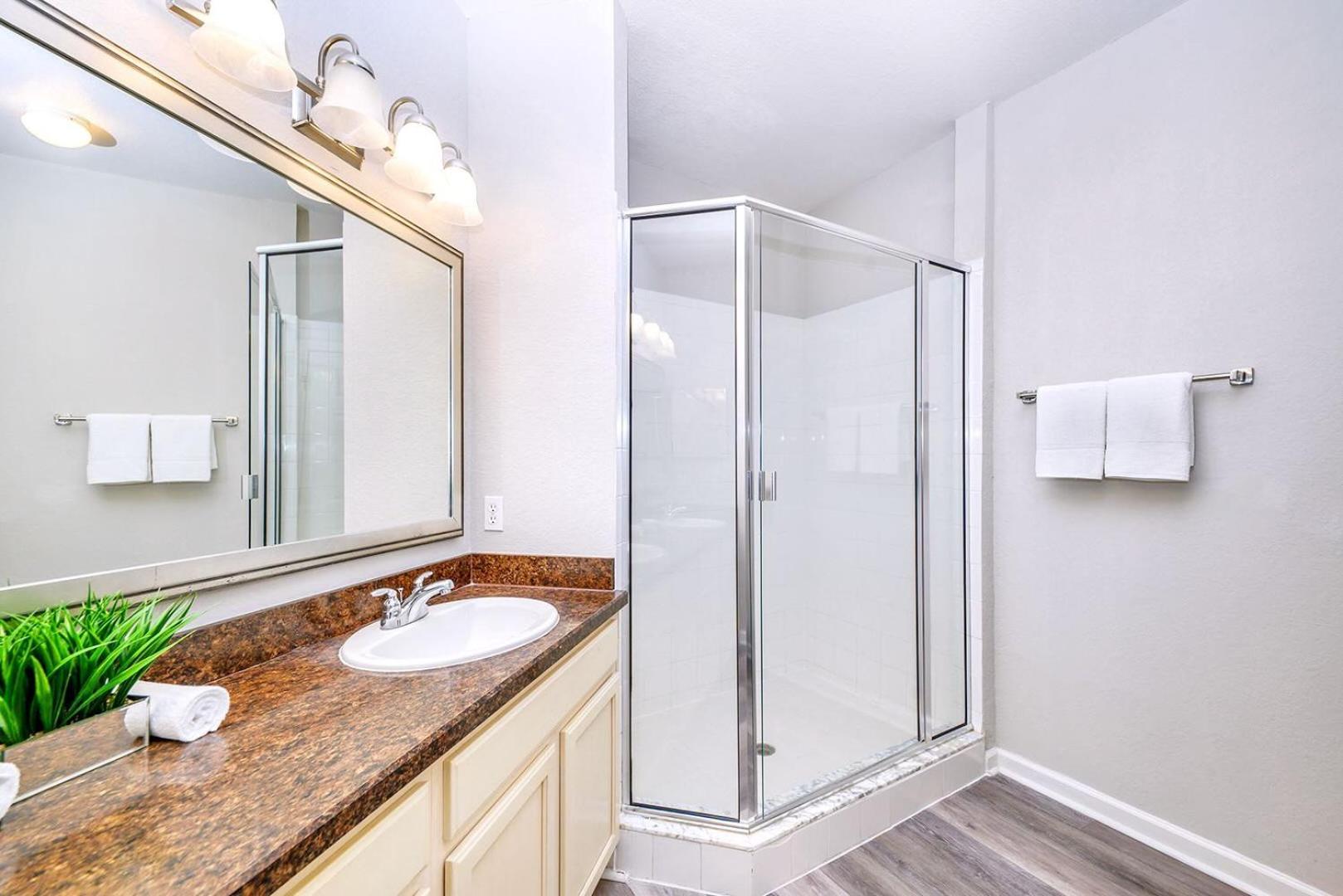 Cozy 2Br Condo - Private Balcony - Near Disney Orlando Exteriör bild